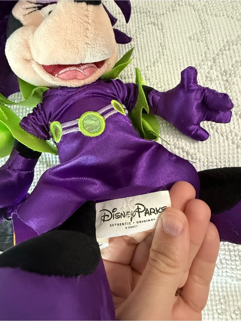 Disney Parks Minnie Mouse Halloween Witch Plush Purple Green Costume Pumpkin Bag